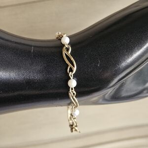 Van Dell Gold Filled Genuine White Pearl Vintage Bracelet Signed Van Dell 14KGF